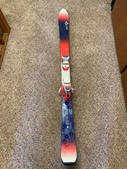 K2 OooLaLuv 163 women's skis